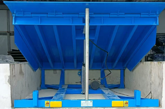 咸宁固定式登车桥应用